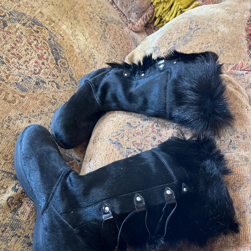 Black furry Tecnica Boots